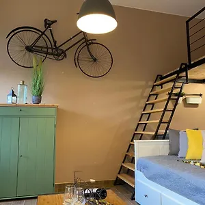  Apartman Pedal